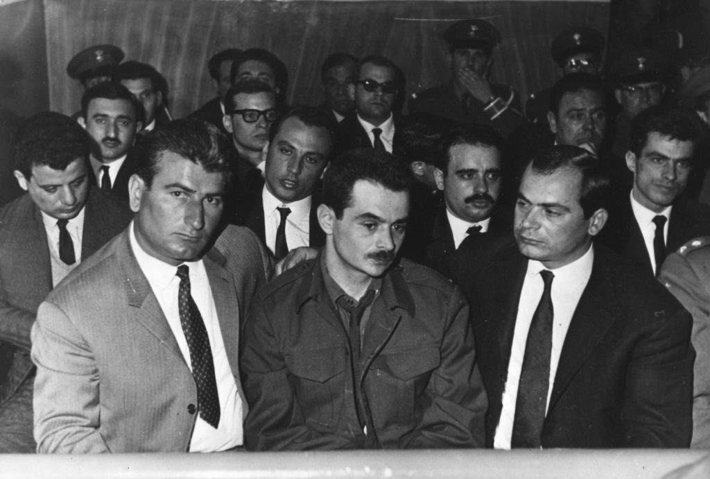 Photogramme du film La Grèce des colonels, quand la démocratie s’effondre